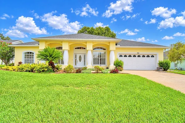 754 SANTA MARIA DR