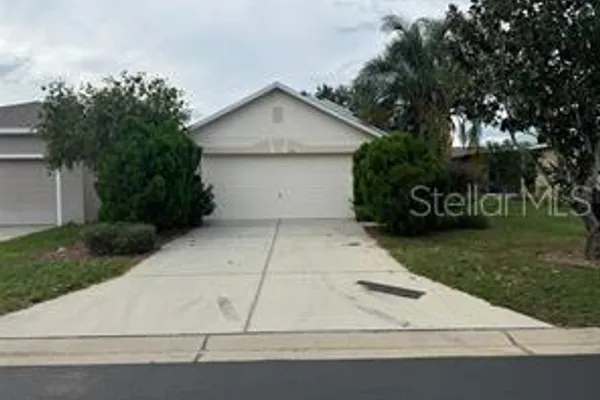 2796 WHISPERING TRAILS DR