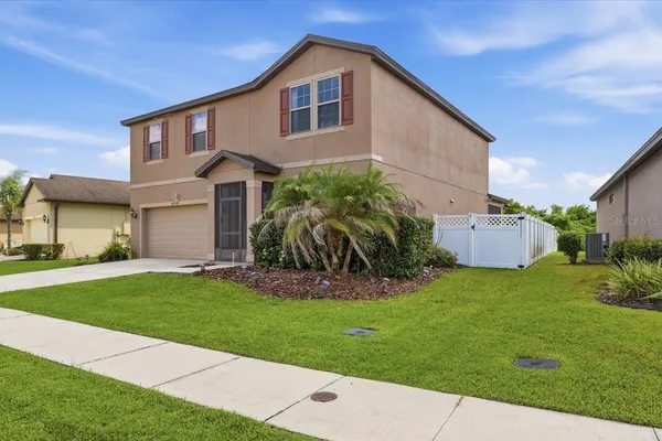 8734 HINSDALE HEIGHTS DR