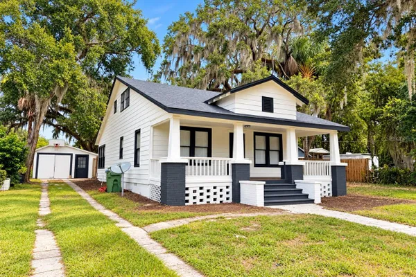 1212 OSCEOLA AVE