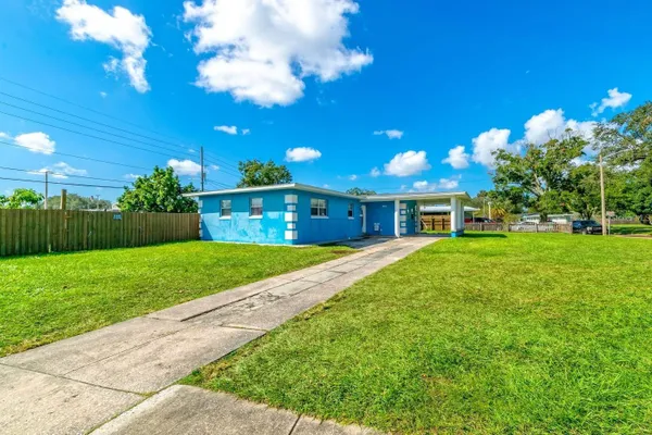 804 ENGEL DR