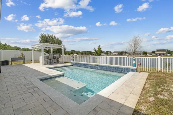 3415 FEATHERGRASS CT