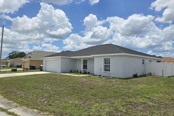 2956 COACH LAMP RD