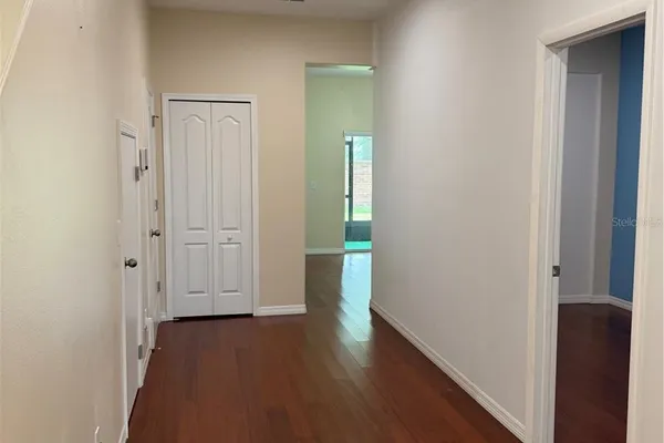 2914 RODRICK CIR