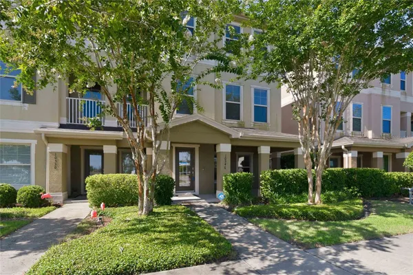 10546 GREEN IVY LN