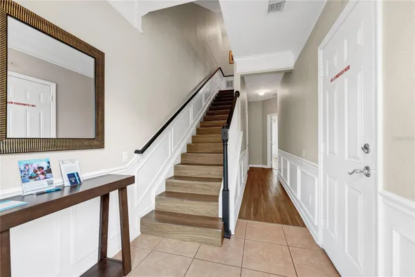 5064 TIDEVIEW CIR 82