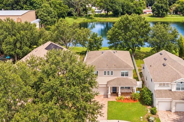 2813 ROSEGLEN WAY