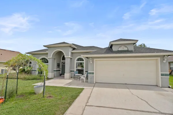 2856 MIDDLETON CIR