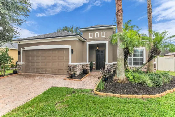 847 AYDEN OAK LN