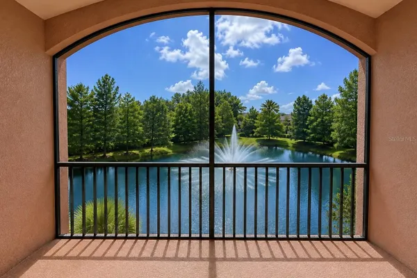 1357 VENEZIA CT 303
