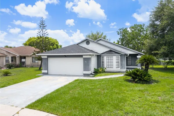 182 PINEWOOD CIR