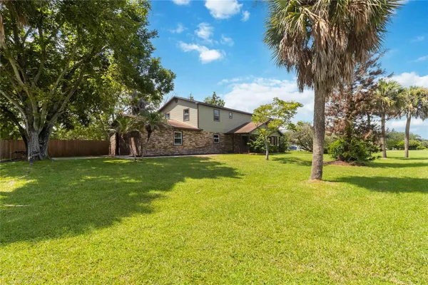 4899 SPARROW DR