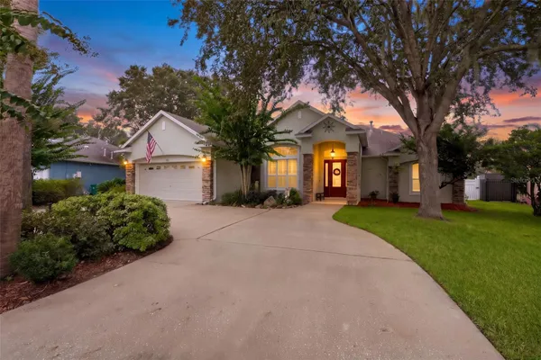 106 OAK HAVEN CIR