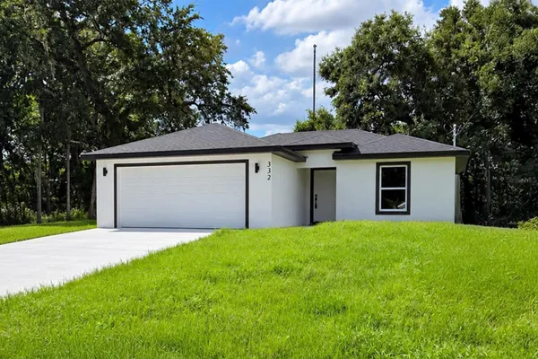 332 LAKE CRESCENT DR