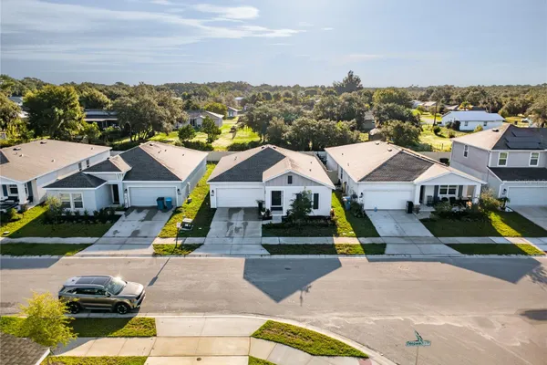 1173 DEEPWATER CIR