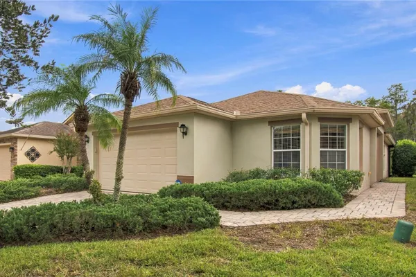 516 GRAND CANAL DR