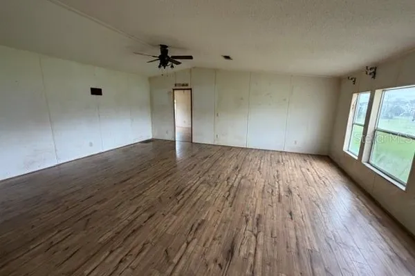 314 SKYBLUE LN