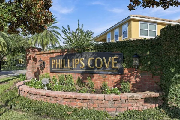 7002 PHILLIPS COVE CT 25