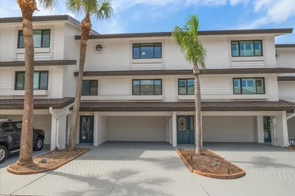 119 MARINA DEL REY CT