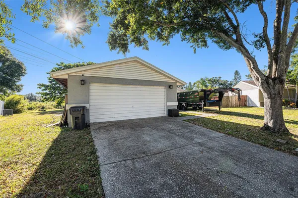 645 TIMBER BAY CIR