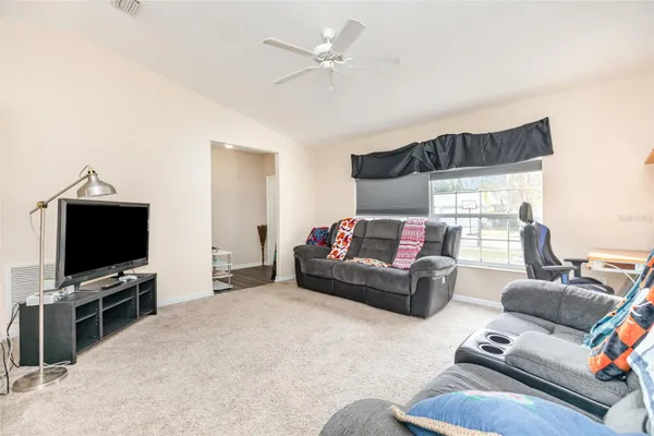 4907 21ST WAY