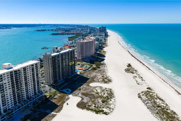 1290 GULF BLVD 1002