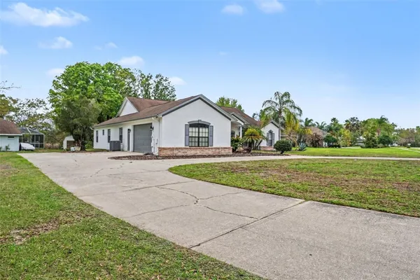 19216 RIDGELAKE DR