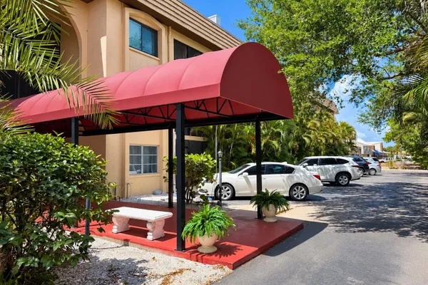 3700 S OSPREY AVE 205