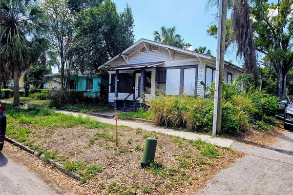404 N FREMONT AVE