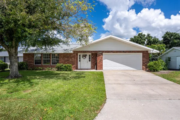 3127 SHANNON DR