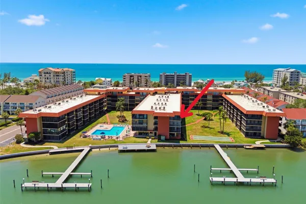 19701 GULF BLVD 417