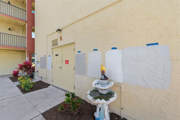 19701 GULF BLVD 417