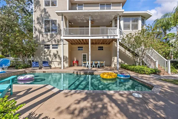 897 POINT SEASIDE DR