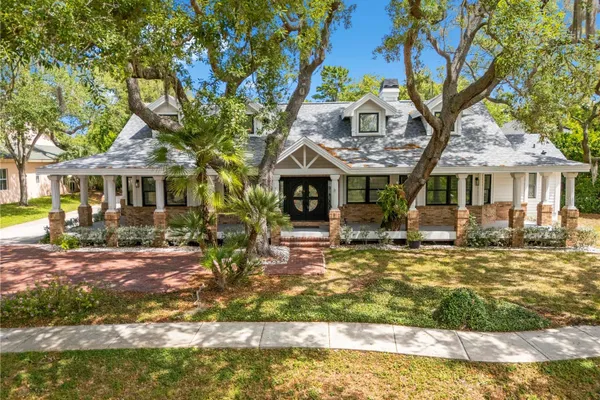 335 SANCTUARY DR