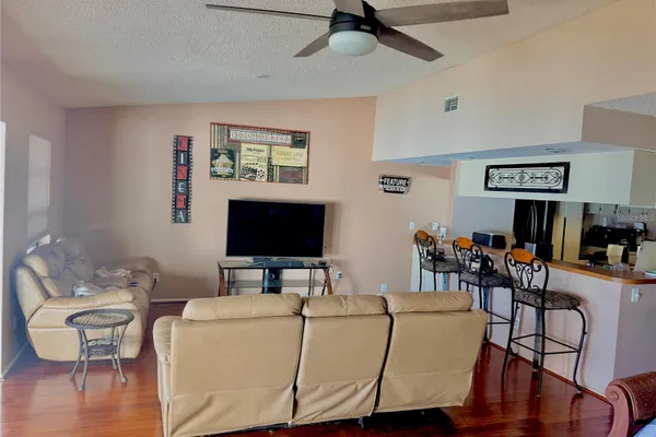 2034 MONTEGO CT