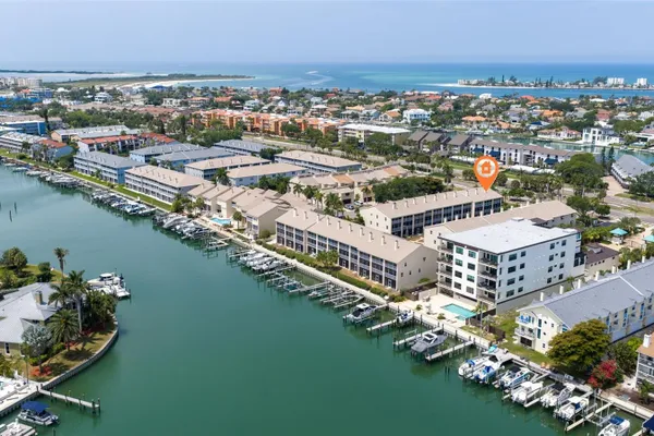 465 PINELLAS BAYWAY 311
