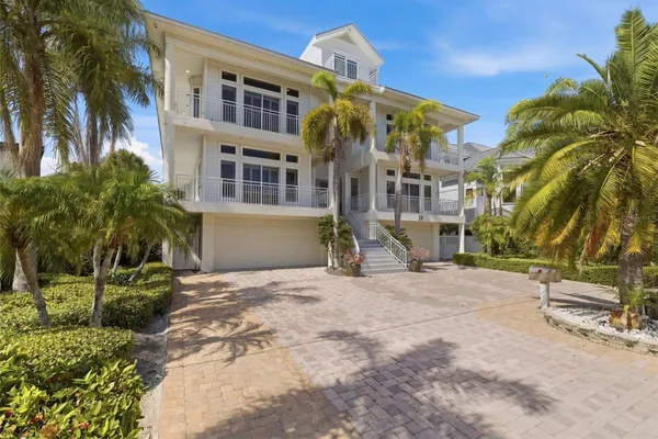 24 N PINE CIR