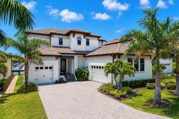 3016 CHRISTOPHERS WATCH LN