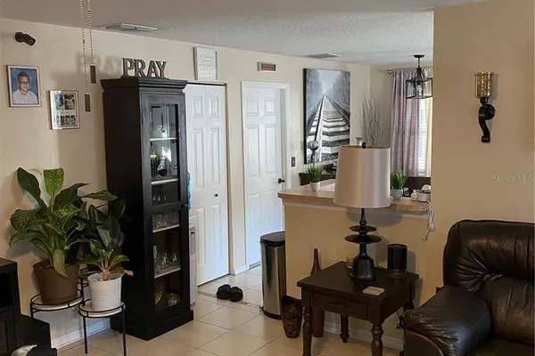 10328 SUMMERVIEW CIR