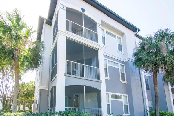 5815 LEGACY CRESCENT PL 202