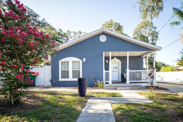 415 DR ML KING JR ST