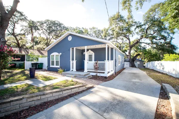 415 DR ML KING JR ST