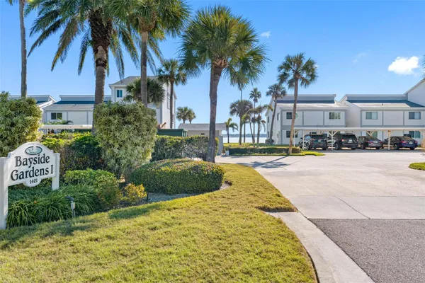 1401 GULF BLVD 212