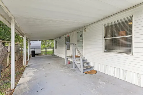 2638 SEA OATS CIR