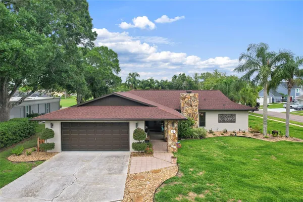 10 ARBOR LN