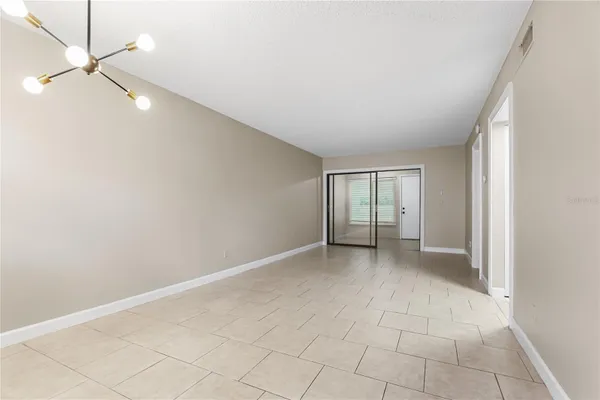 3036 EASTLAND BLVD E104