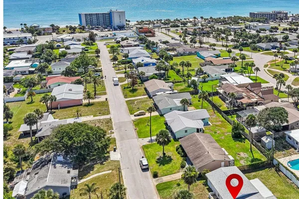 160 PONCE DE LEON DR