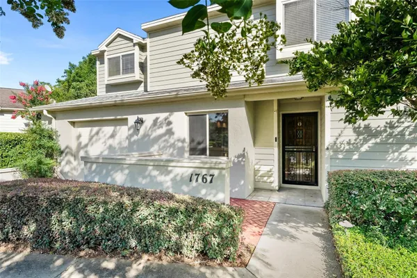 1767 SE 27TH LOOP