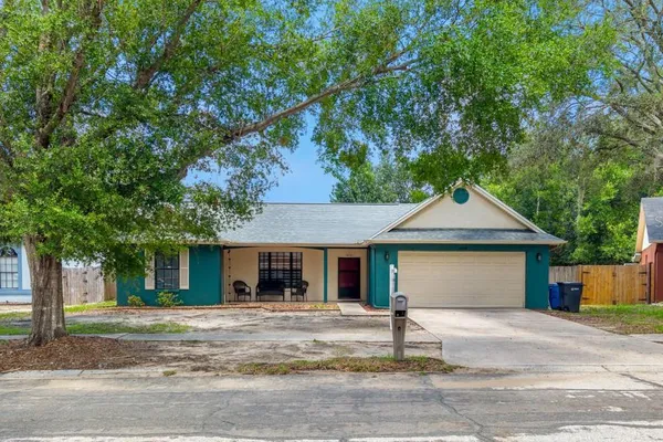 1048 MALLETWOOD DR