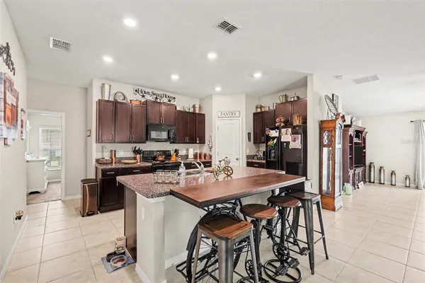 14907 IMPERIAL PURPLE LN